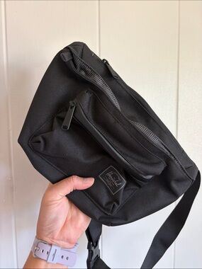 Herschel Supply Company Black Tonal Pop Quiz Hip Pack